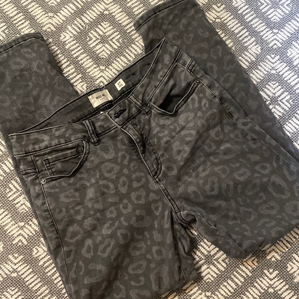 Miss Me Gray Leopard Print Ankle Jeans